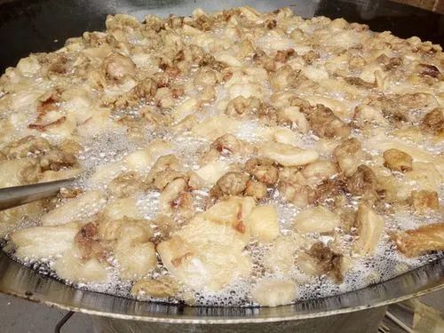 炸豬油廠油煙異味濃、刺激性大，Dejing的凈除臭劑快速除臭